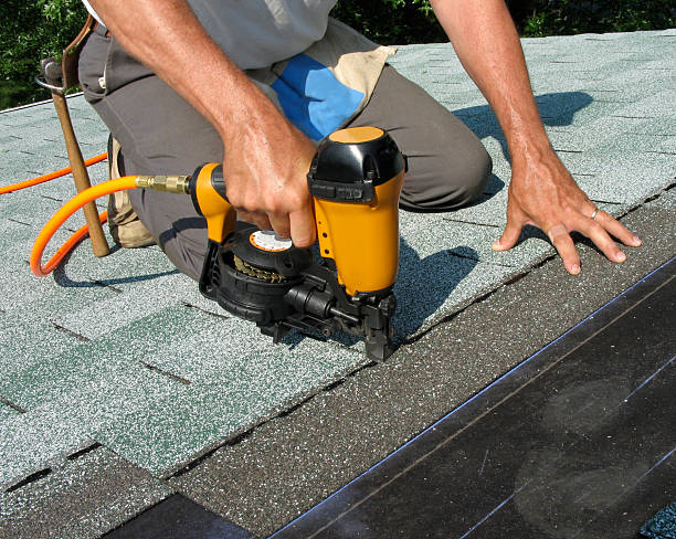 Best Roof Gutter Cleaning  in Anacortes, WA